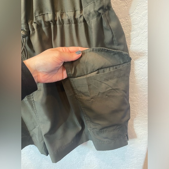 Old Navy Sleeveless Olive Green Romper Preloved Size: XL Petite - Picture 15 of 16